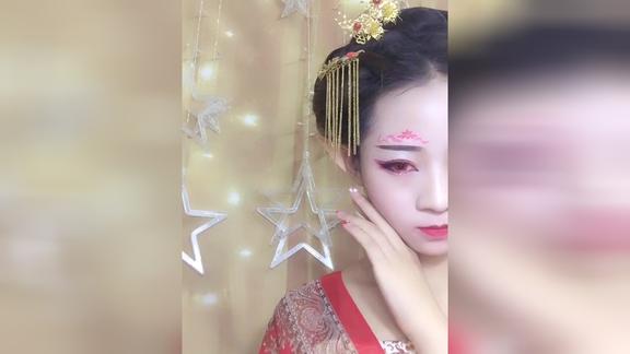 耗费了大半天精力才搞定这个皇后半面妆