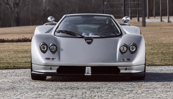 一辆"宝刀未老"的帕加尼zonda c12!