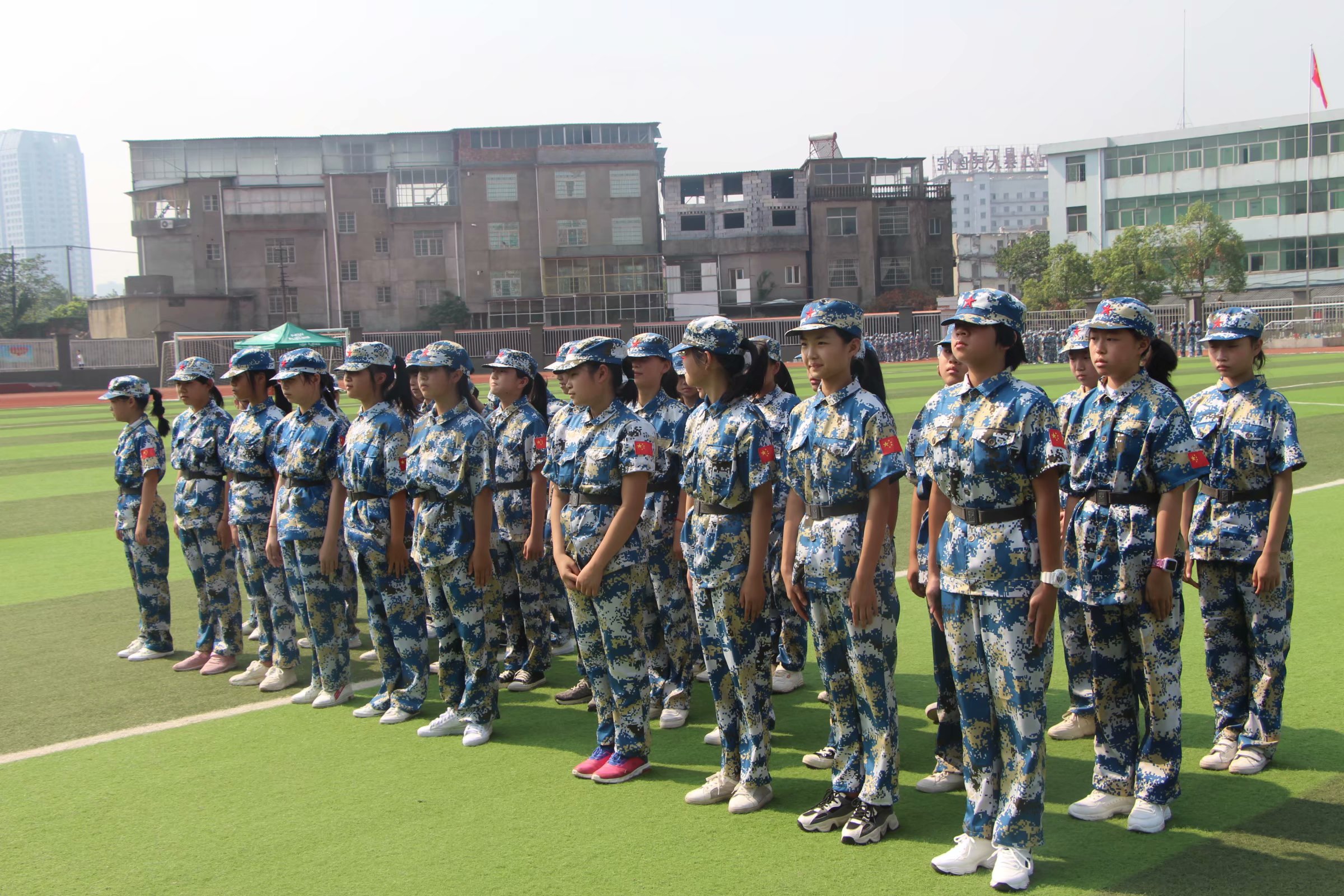 九江市柴桑区三中七年级新生军训活动