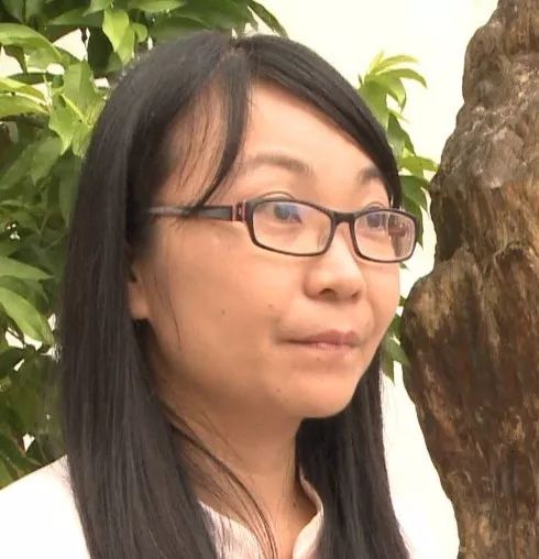 黄春兰以名师工作室为主阵地提升班主任工作水平