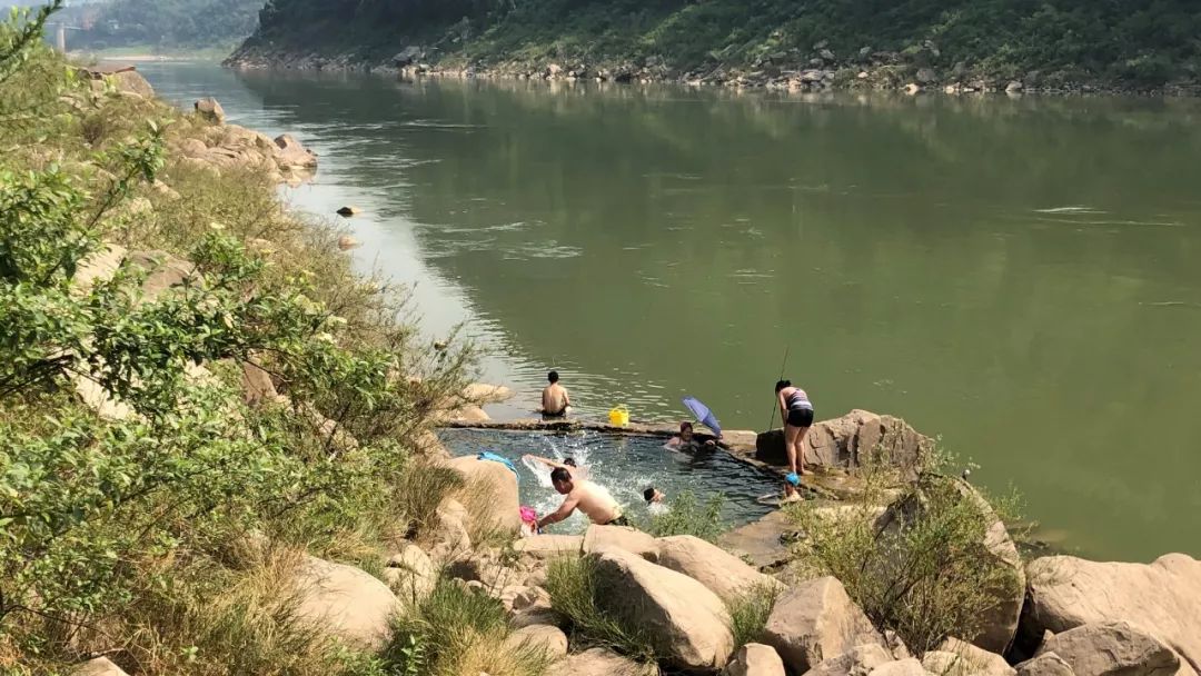 北碚张飞古道野温泉图片