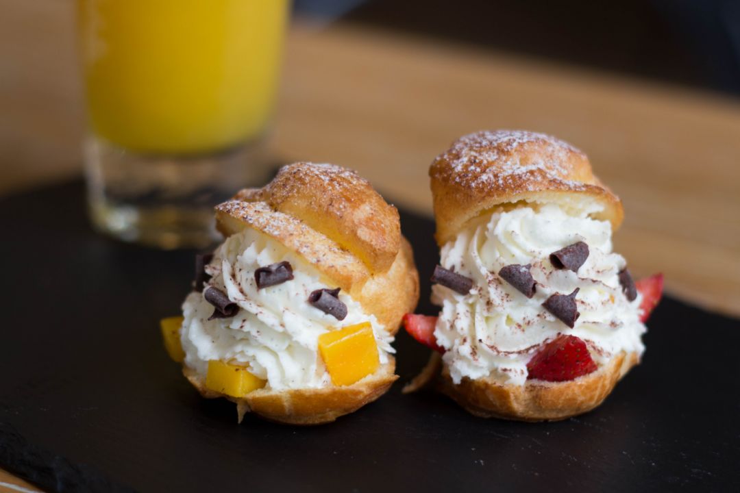 意式泡芙看起来香脆可口~几块圆圆的果酱曲奇果酱曲奇▼▼▼这里偷偷