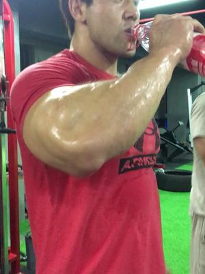 训练中多喝口服液李亚强在哪健身不是健身