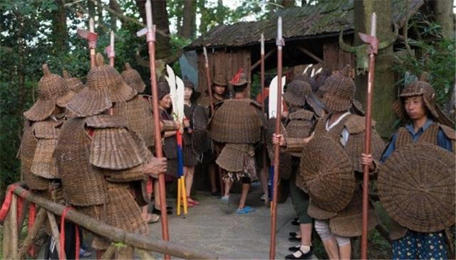 《三国演义》中藤甲兵那么强大,为何诸葛亮不用?这里告诉你原因