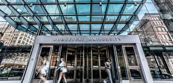 roosevelt university #293 - #381罗斯福大学学生总数:约4000本科生