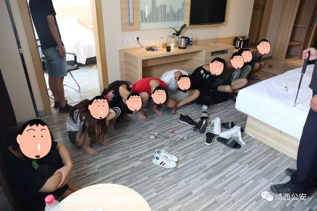 威武靖西9名毒友相约酒店吸毒被一锅端内含视频