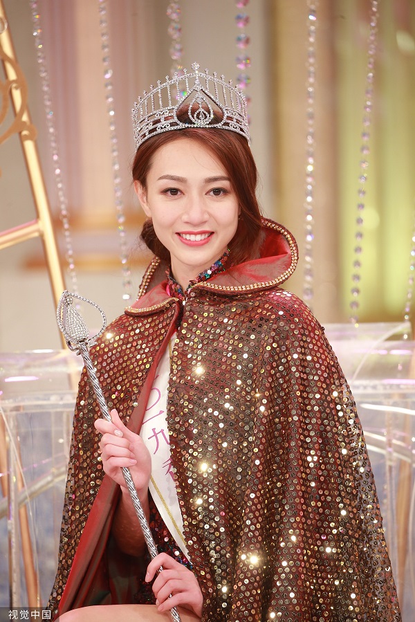 2019港姐三甲出炉这届的颜值大家也只给了及格分