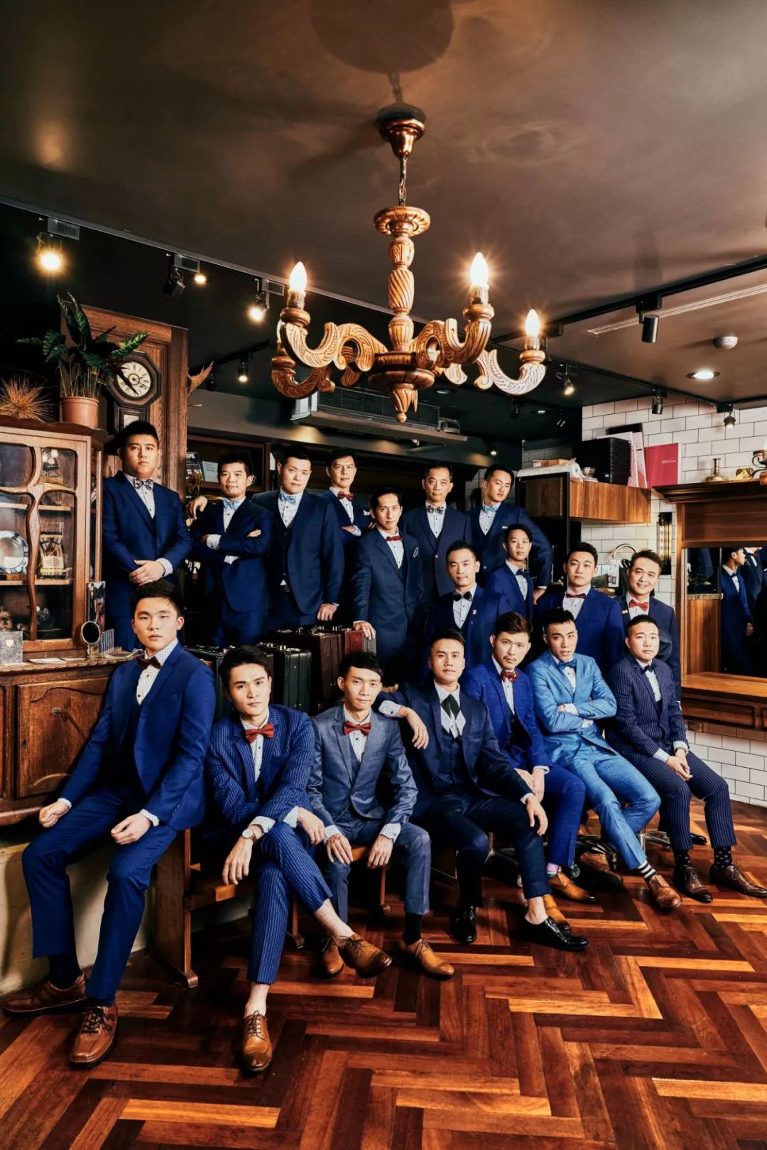 十月来蛇口亲历被一群西装型男唱到感动哭是一种怎样的体验