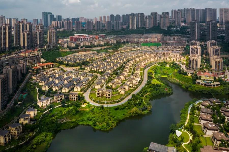 重回中芯购恒大房!照母山楼面价两千元时你在哪里?