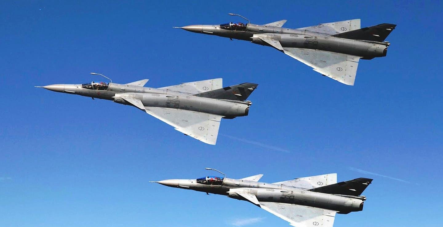 被遗忘的非洲!这里不只有部落武装,也有傲视群雄的军事强国_战斗机