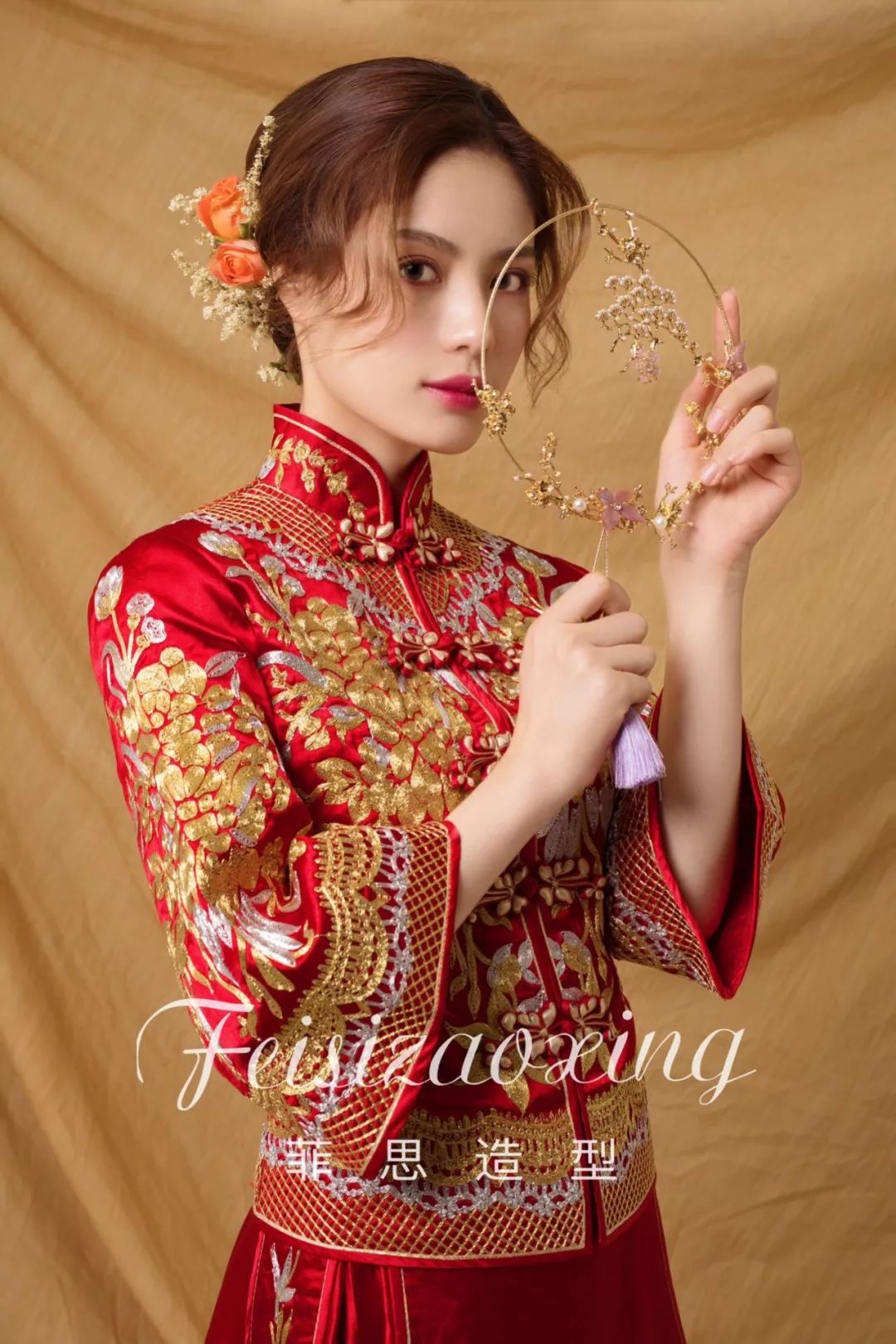 鲜花也能做中式新娘造型简约大气与众不同