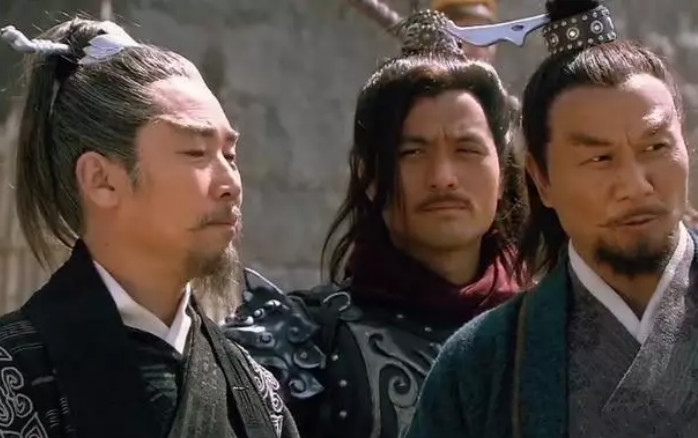 另外,几次和宋江的人马交战,都是祝氏三杰在出谋划策.