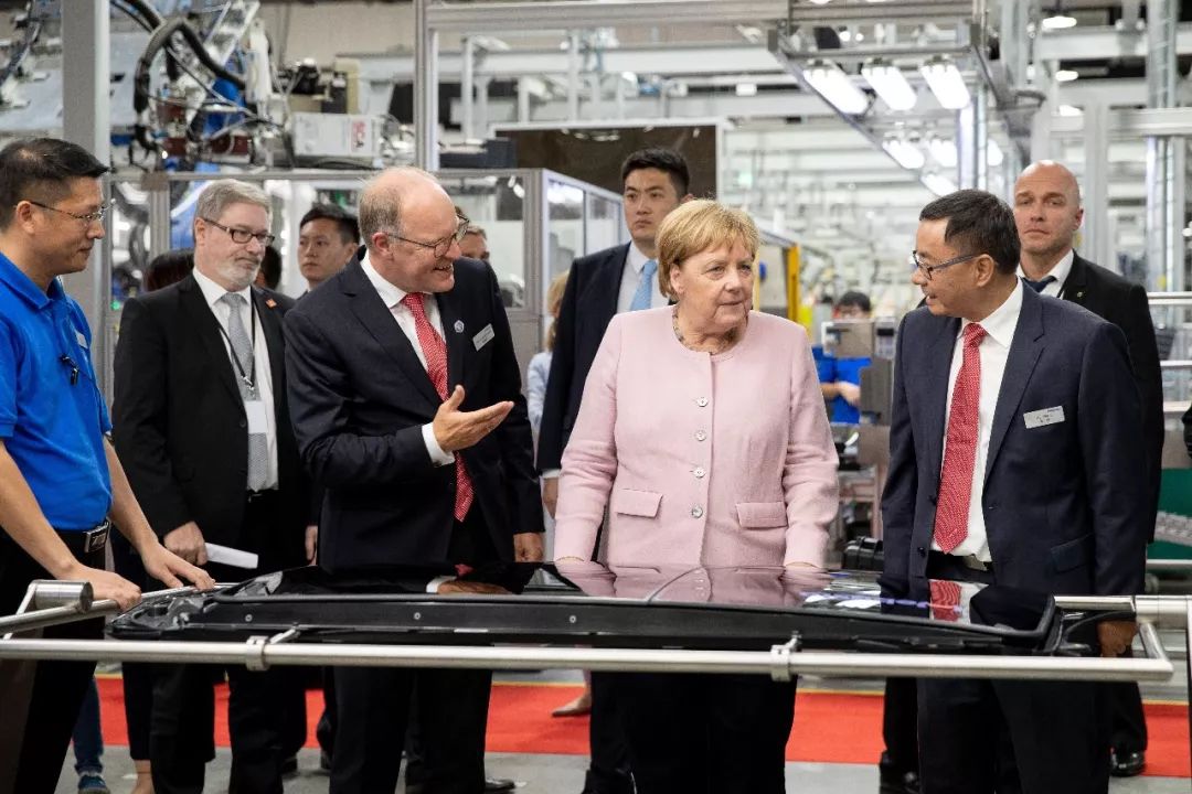 德国联邦总理默克尔启动伟巴斯特武汉新工厂