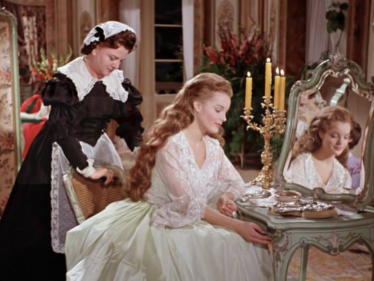 9月10日茜茜公主遇刺身亡:1898年茜茜公主之死让丈夫悲痛万分