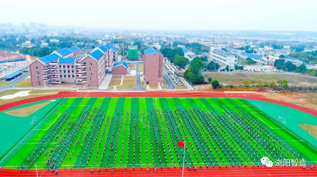 园区作为优化营商环境的重要抓手,成功引进了金阳学校,中协高科,一中