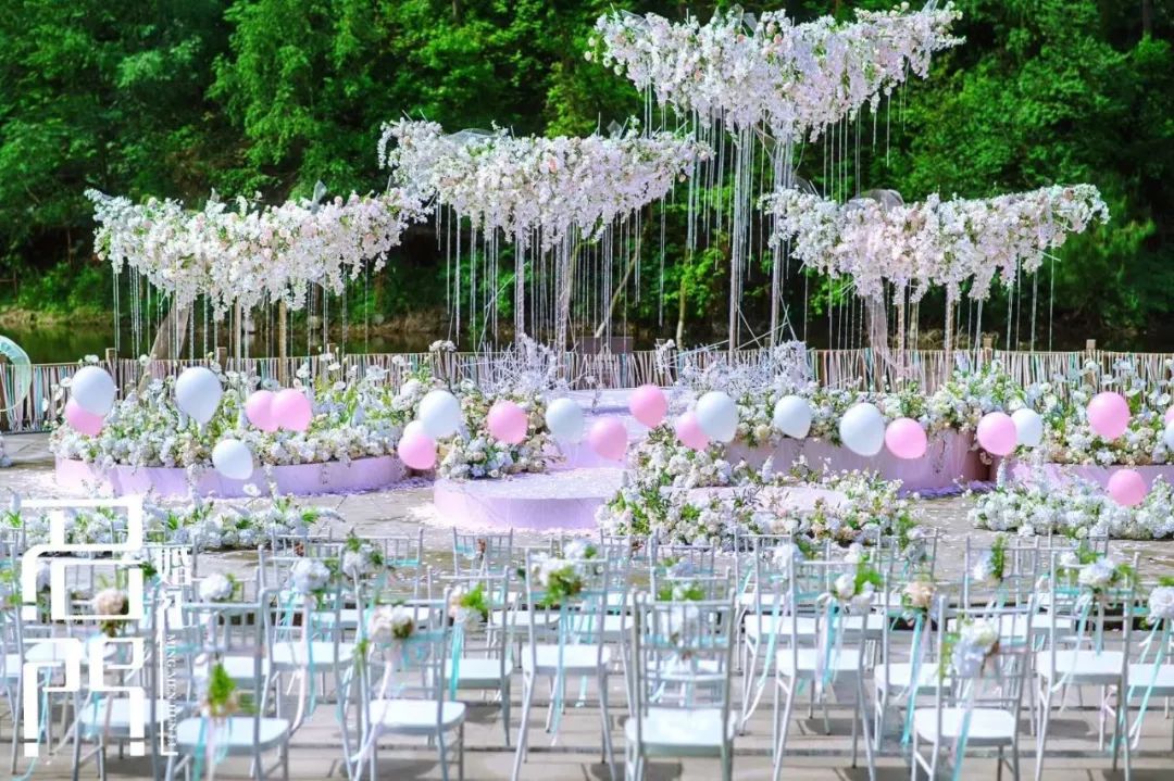 甜炸了峨眉超浪漫的湖畔婚礼让每个女孩都心花怒放