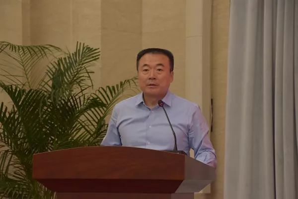 蔡毅德同志在致辞中表示,监狱系统广大民警职工需要有