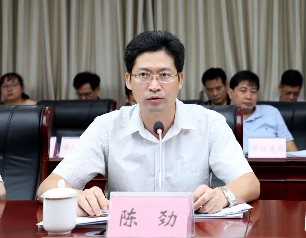 创卫进行时北海市召开创卫模拟暗访评估反馈会暨双创难点工作推进会