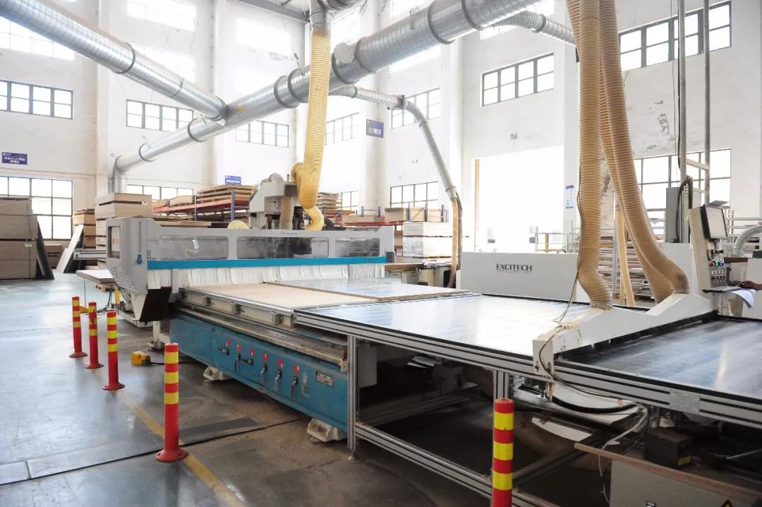 揭晓你家柜子如何在全屋定制工厂完成生产