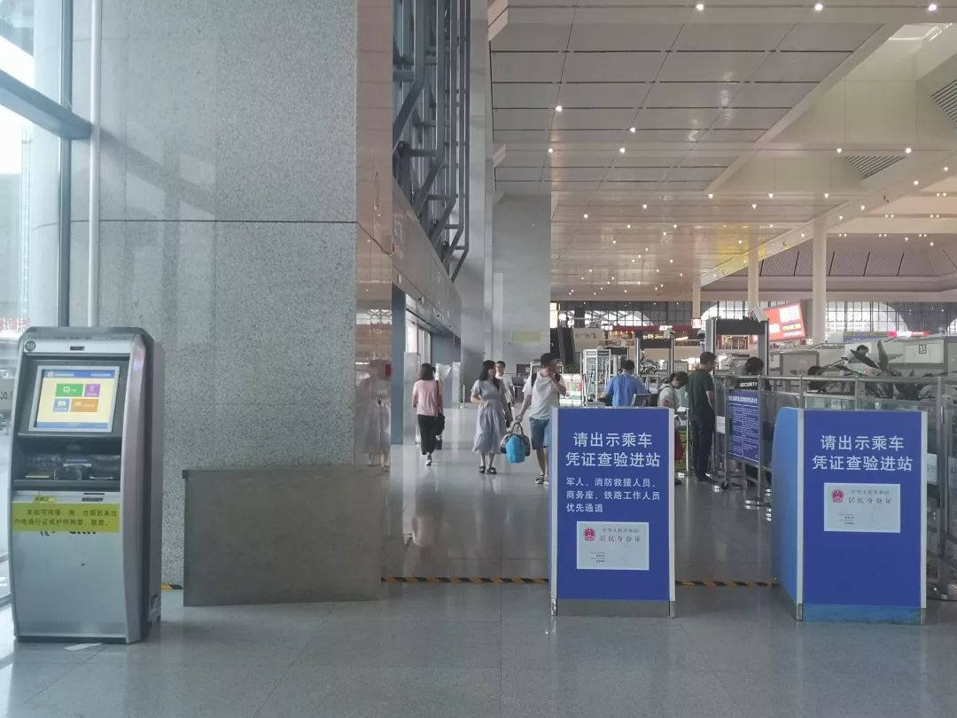 时速350公里南宁到广州的第二条高铁来了南宁东站进站方式有大变化