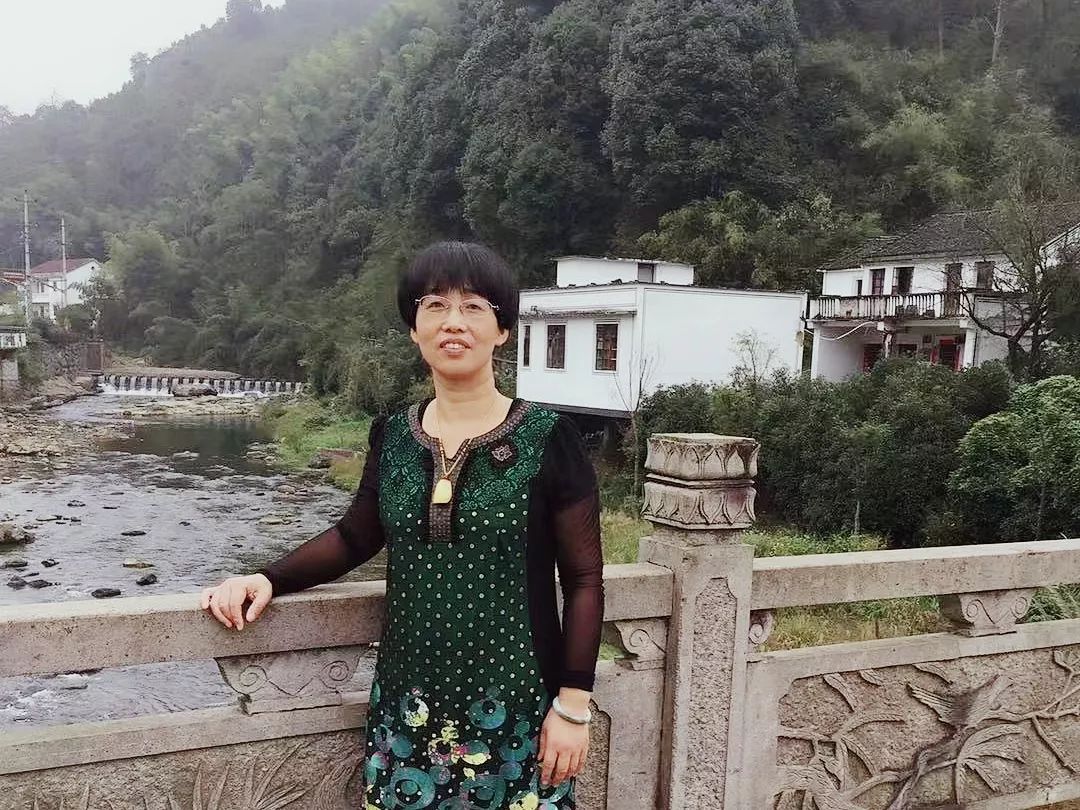 30位教师被授予"诸暨市模范教师"称号!