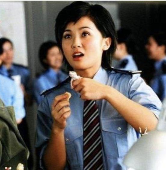《新警察故事》里的蔡卓妍,也太可爱了吧!