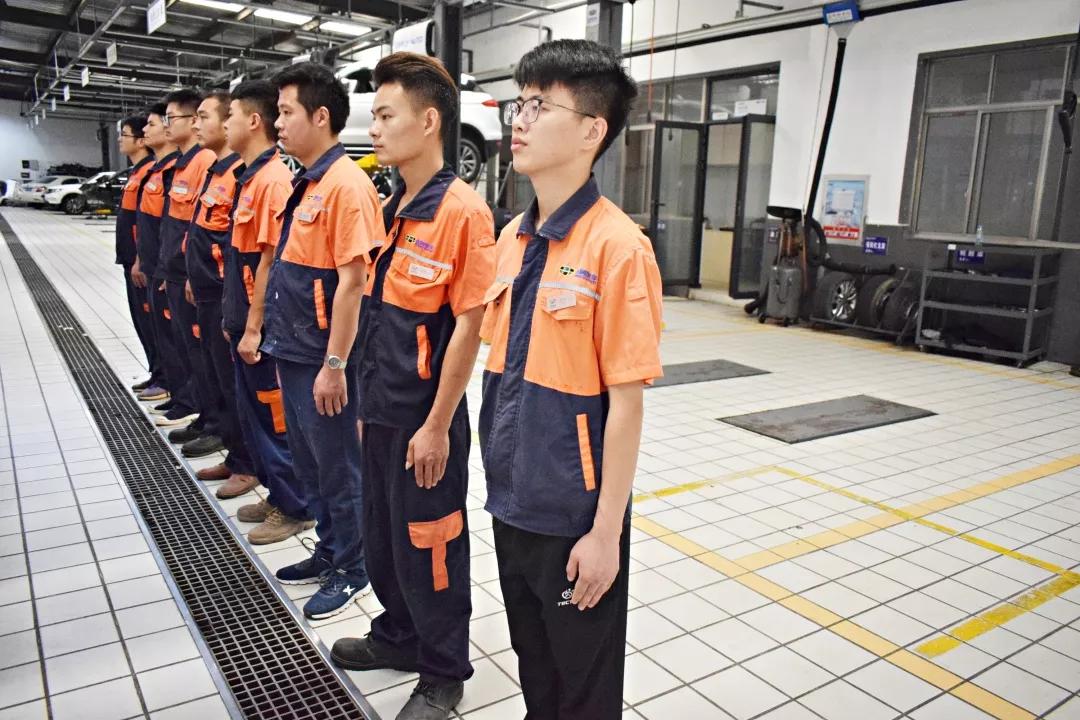 江阴同元丨8月冠军团队售后团队