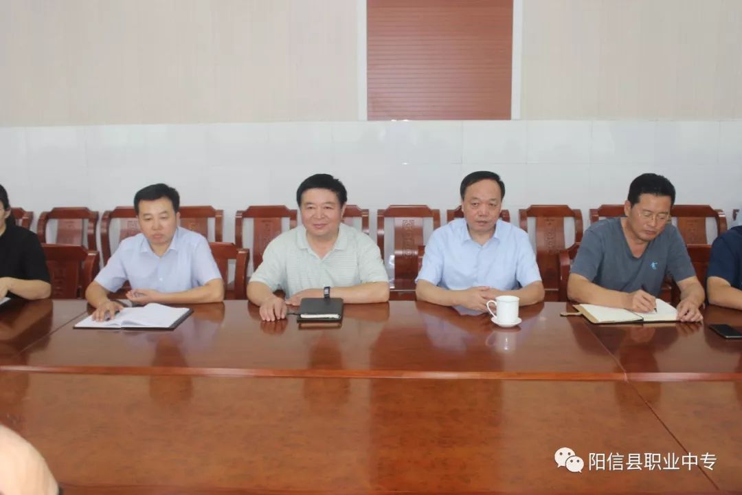 副县长张海峰,县检察院检察长曹家宝,教体局党委委员黄建军到阳信职专