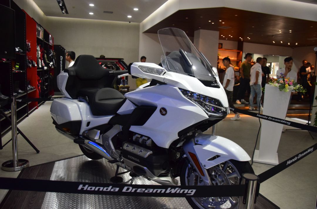 最低388万元起2020款本田金翼国内售价公布杭州大贸店正式开业