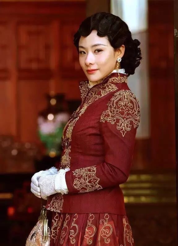 然而,拍个电影电视剧还只是"冰山一角".