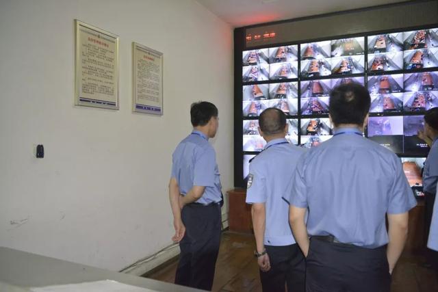 757汉江分院吴忠良检察长到潜江市看守所开展节前执法安全大检查
