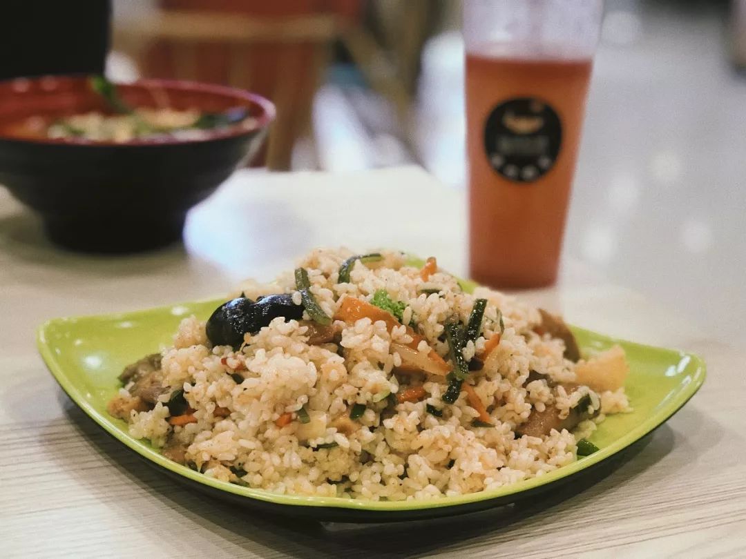 5元吃饱10元撑石家庄学院食堂比网红店还火原来最便宜的饭我们都曾