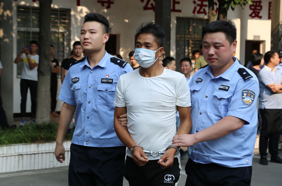 宜昌警方摧毁一微信交友诈骗团伙27人被抓