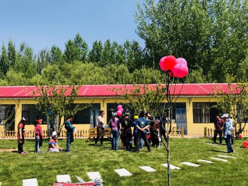 夜遇萤火虫,中秋露营party就在蜗牛小镇!