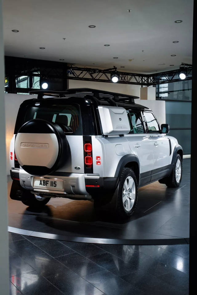 2019法兰克福车展丨传奇归来全新一代路虎卫士全球首发