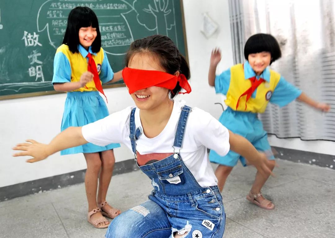 江西上饶90后教师和她的麻雀学校