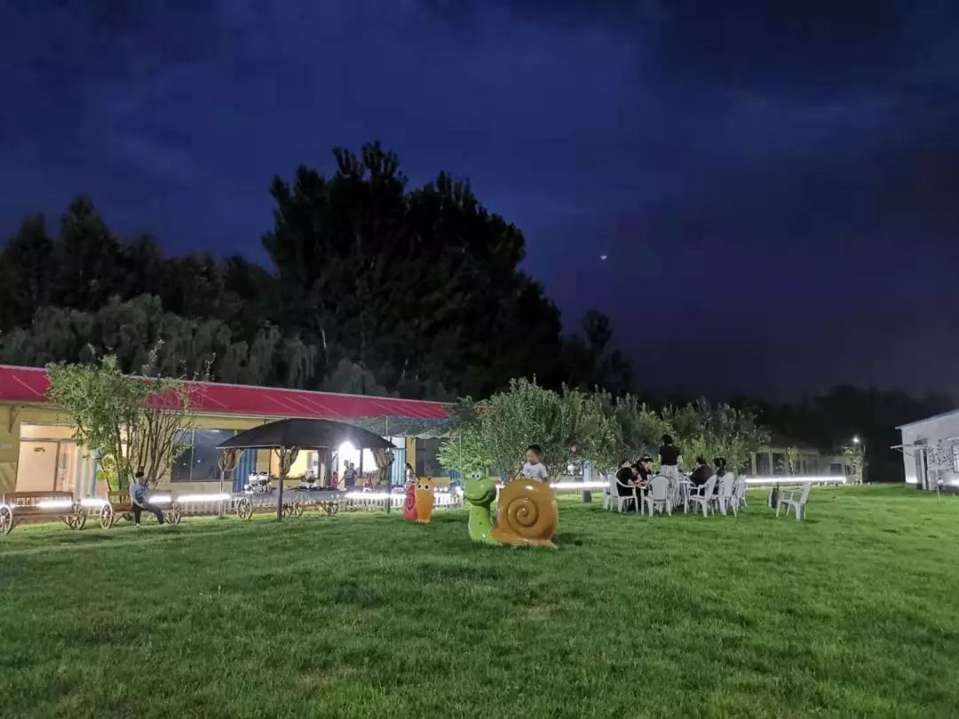 密云农业 | 夜遇萤火虫,中秋露营party就在蜗牛小镇!