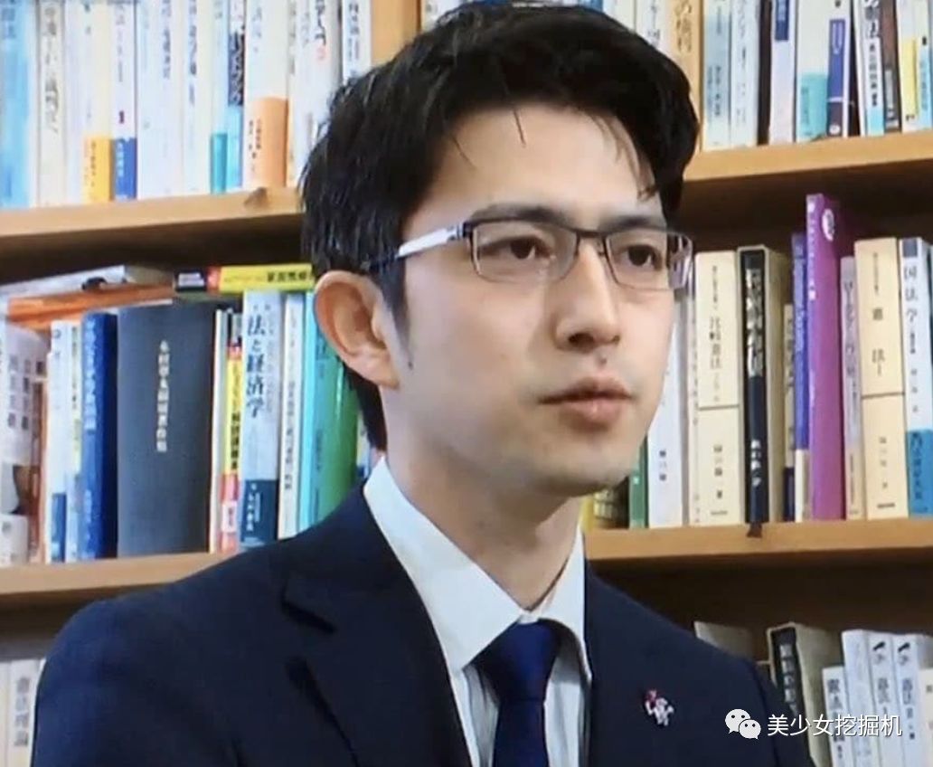 原创禁欲系漫撕男教授是年近40的大叔这明明是现实版江直树啊