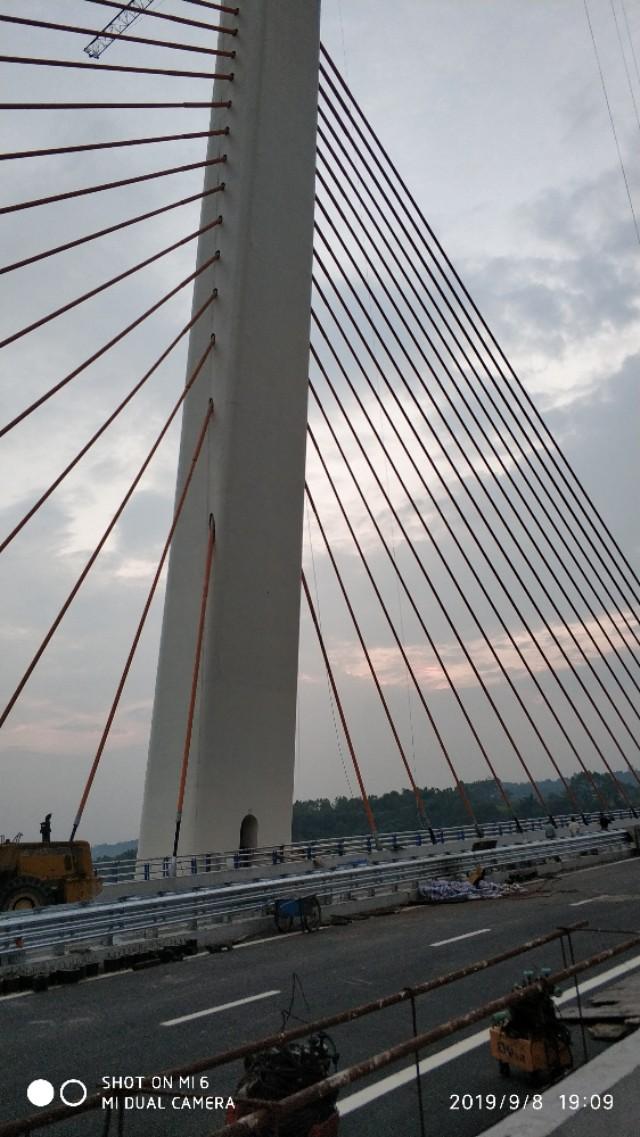 广安华蓥清溪口渠江大桥月底可望通车