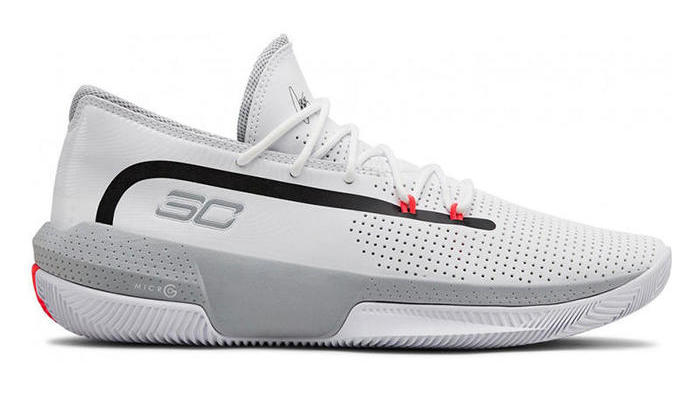 库里7实物曝光,北京vs辽宁双科技缓震有点惊喜