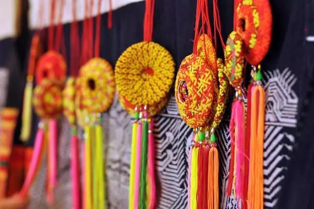 非遗解码丨挑花花瑶挑花清纱