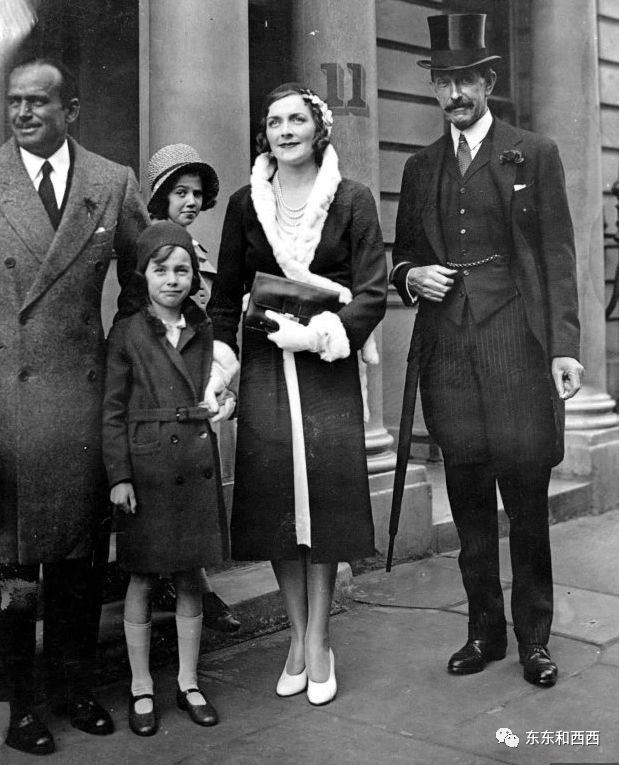 她是上世纪最耀眼的英格兰美人,引领上流社会风潮活成了传奇_蒙巴顿