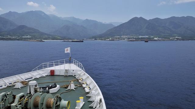 原创日本私藏的哭岛一个月能下35天雨居民习惯出门带伞
