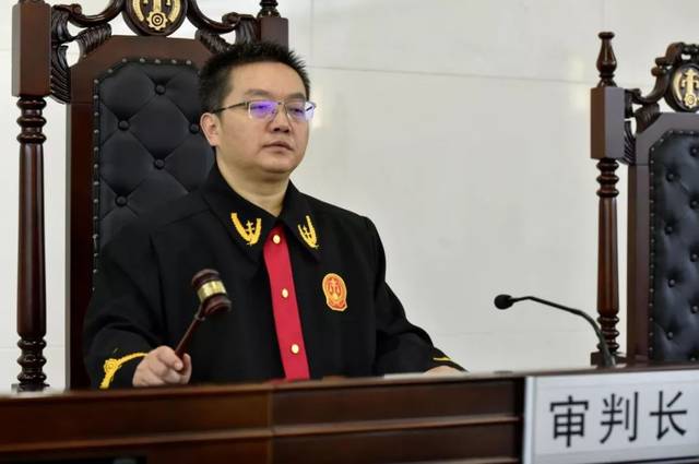 不负韶华不负心_王海峰