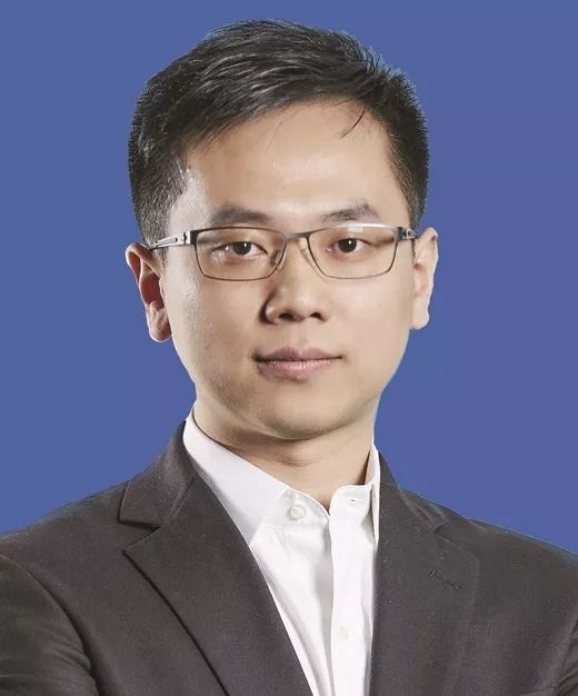 科学与工程学院 郑永豪电子科学与工程学院 张万里电子科学与工程学院