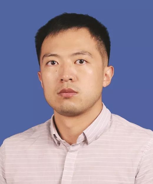 徐 侨党委学生工作部 木帕里色党委学生工作部 阿依提拉·乌斯曼江校