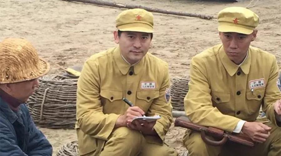 殷德涛教授工作照郑州大学第一附属医院甲状腺外科教授殷德涛,被发现