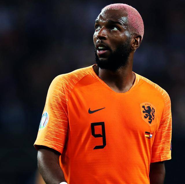 巴贝尔这流浪归来的红发魔鬼是荷兰足球最后一个老兵