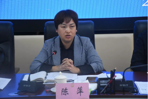 大方县召开第十七届人民政府第40次常务会议