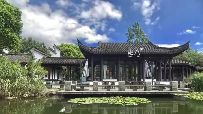 下沙这家如诗如画的餐厅开业七年还见证了无数大学生的爱情